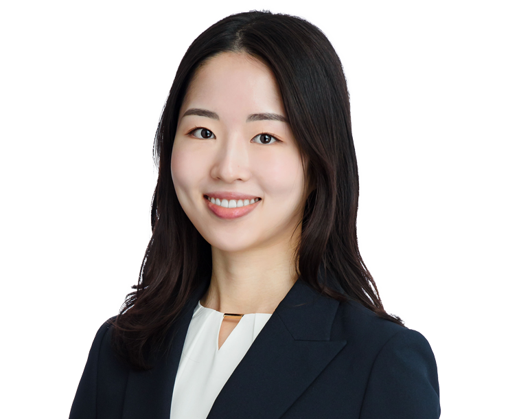 kim_s_cropped_low_res_transparent