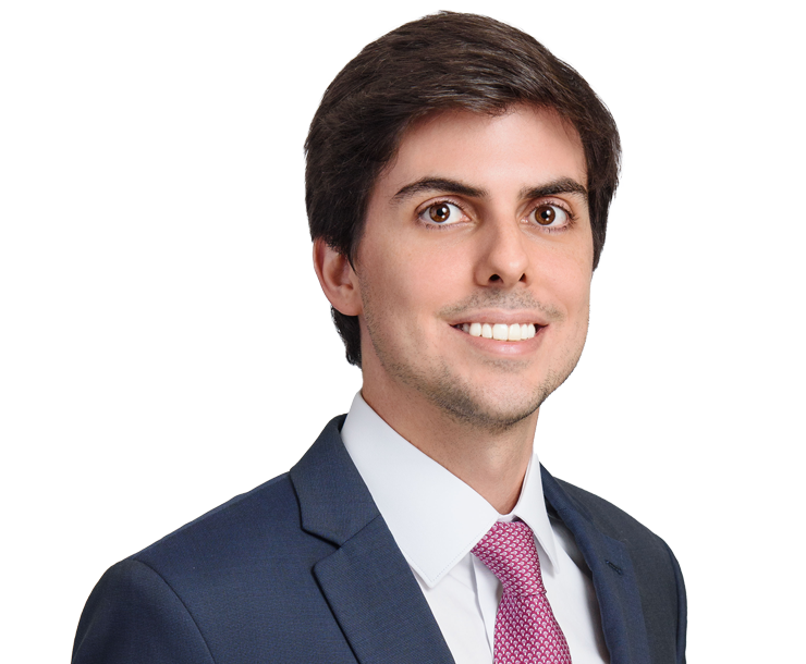 souza_q_cropped_low_res_transparent